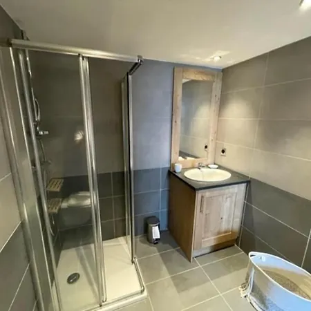 Epinette 10, Luxury *